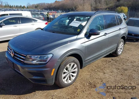 2019 Volkswagen Tiguan 2.0T Se/2.0T Sel/2.0T Sel R-Line/2.0T Sel R-Line Black из США, поврежденный, VIN 3VV2B7AX6KM089274